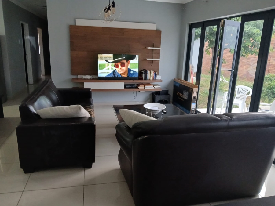 To Let 1 Bedroom Property for Rent in Marais Steyn Park Gauteng
