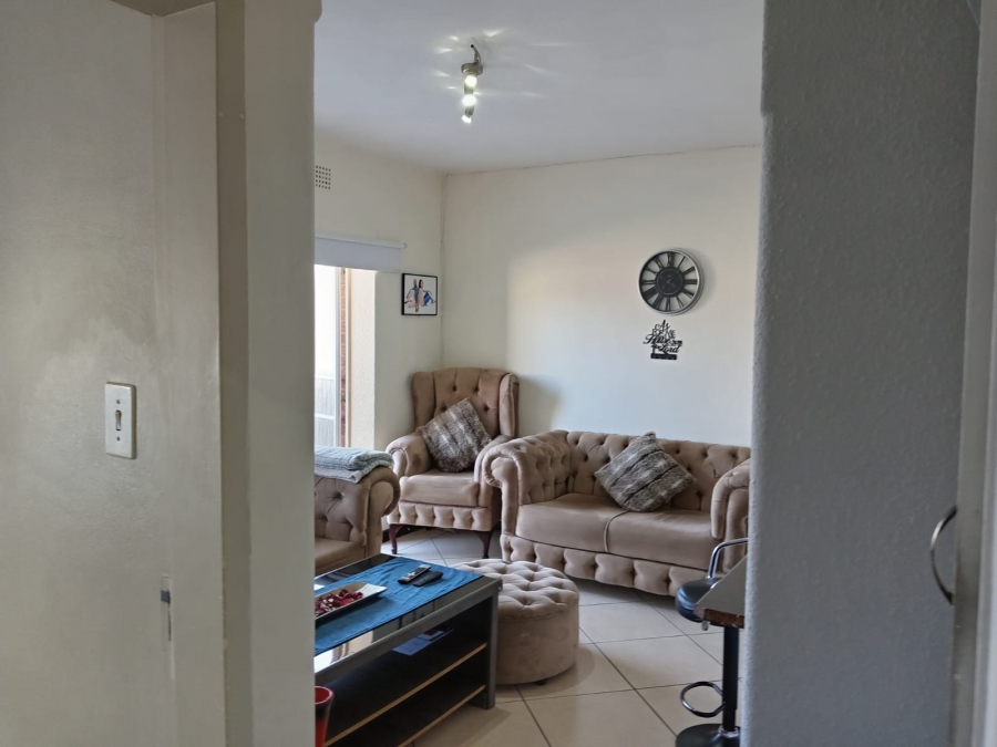 2 Bedroom Property for Sale in Witpoortjie Gauteng