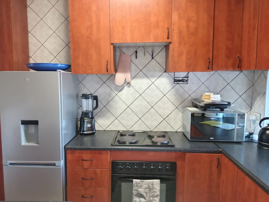 2 Bedroom Property for Sale in Witpoortjie Gauteng