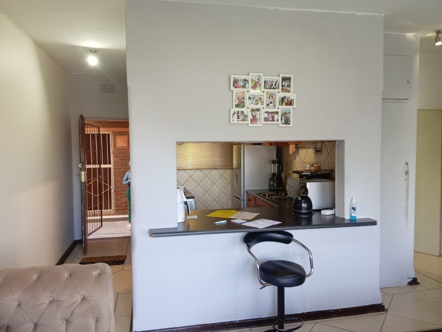 2 Bedroom Property for Sale in Witpoortjie Gauteng