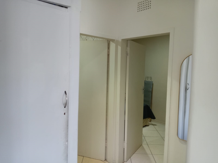 2 Bedroom Property for Sale in Witpoortjie Gauteng