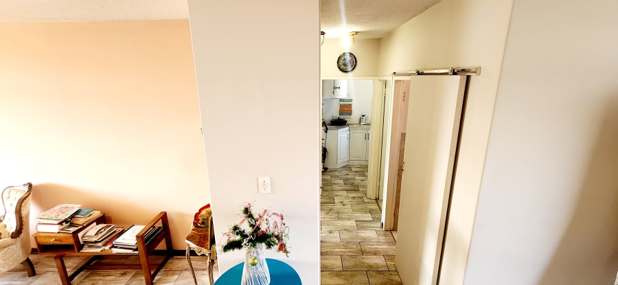 2 Bedroom Property for Sale in Elardus Park Gauteng