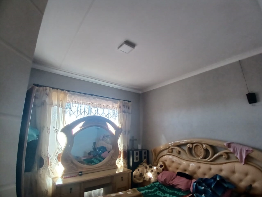 2 Bedroom Property for Sale in Westonaria Gauteng