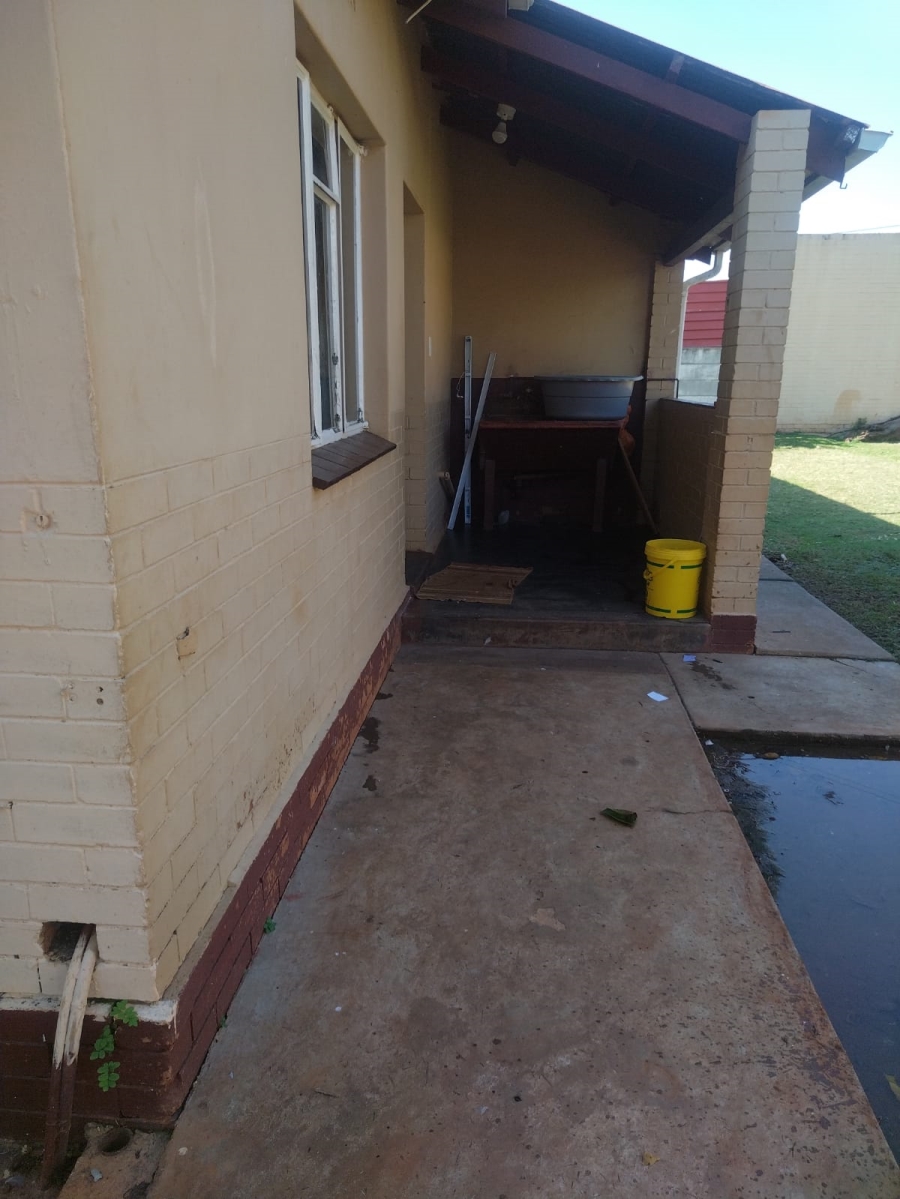 3 Bedroom Property for Sale in Westonaria Gauteng