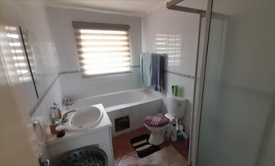 4 Bedroom Property for Sale in Boskruin Gauteng