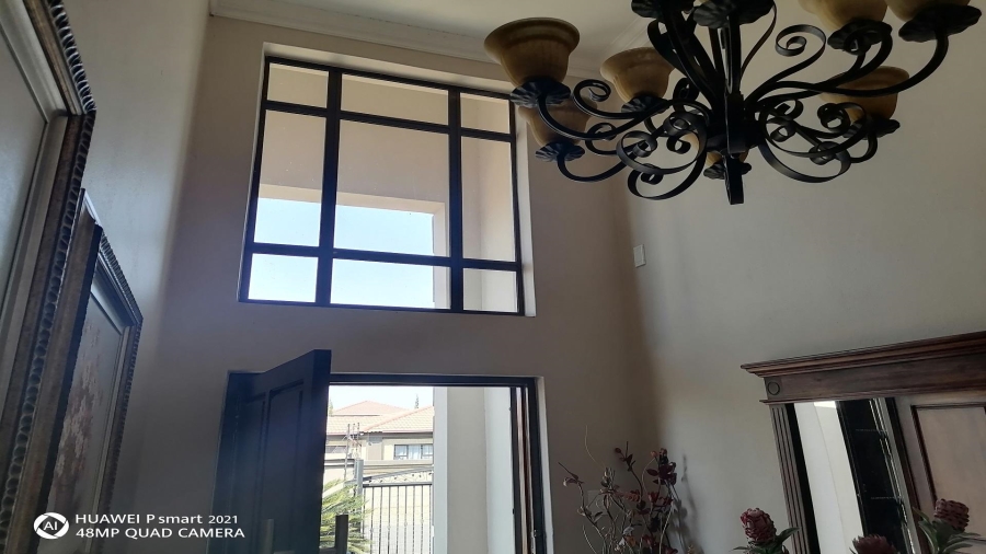 4 Bedroom Property for Sale in Vanderbijlpark SE 8 Gauteng