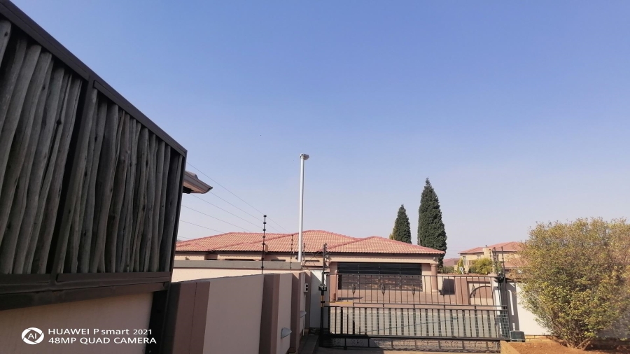 4 Bedroom Property for Sale in Vanderbijlpark SE 8 Gauteng