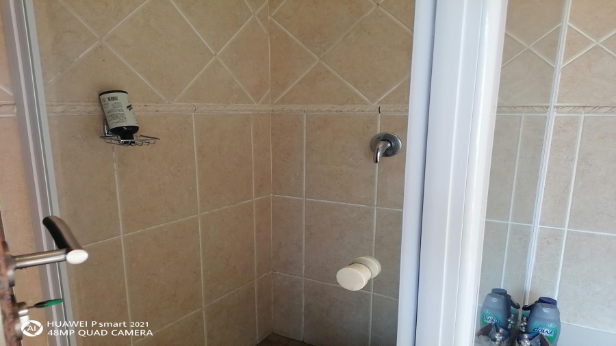 4 Bedroom Property for Sale in Vanderbijlpark SE 8 Gauteng