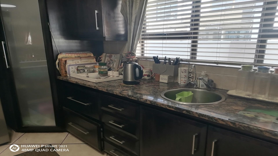 4 Bedroom Property for Sale in Vanderbijlpark SE 8 Gauteng