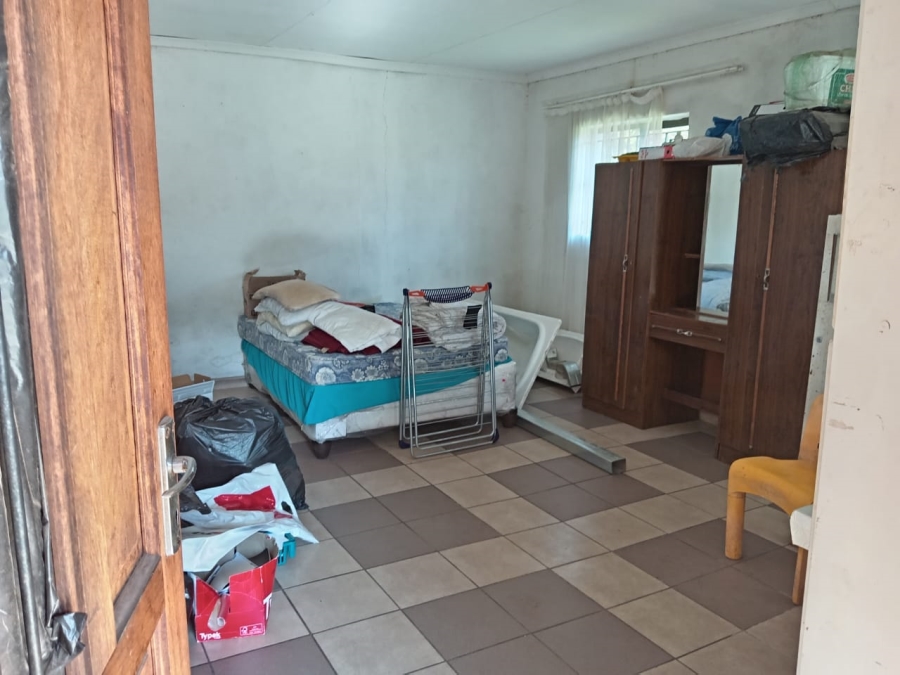 5 Bedroom Property for Sale in Witpoortjie Gauteng