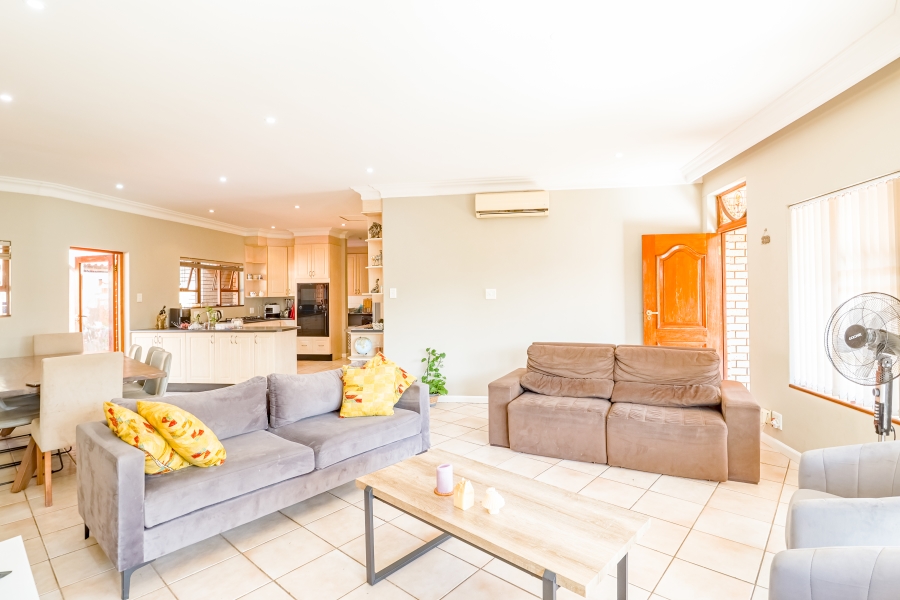 To Let 3 Bedroom Property for Rent in Silver Lakes Golf Estate Gauteng