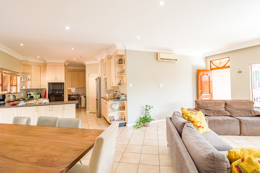 To Let 3 Bedroom Property for Rent in Silver Lakes Golf Estate Gauteng