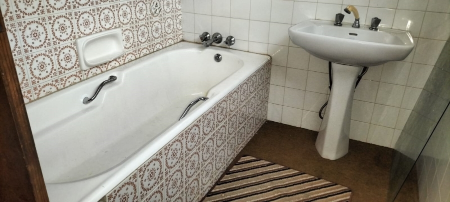 3 Bedroom Property for Sale in Middelvlei A H Gauteng
