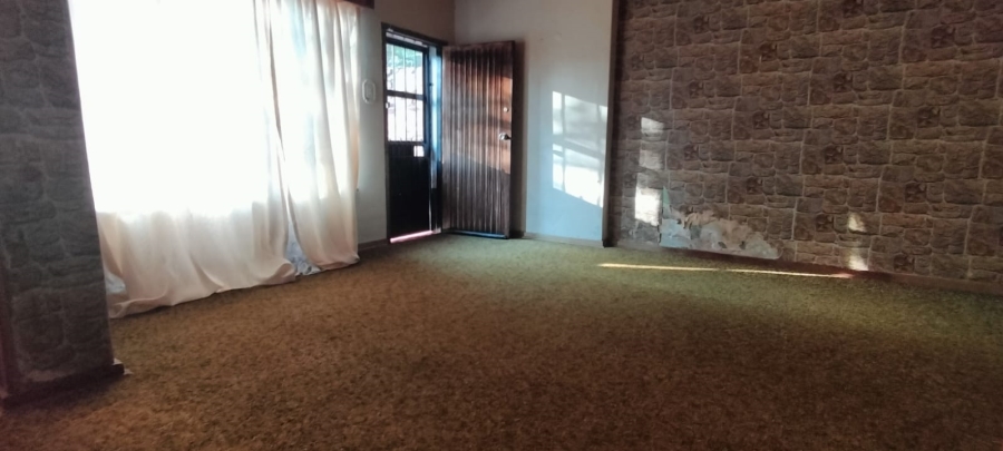 3 Bedroom Property for Sale in Middelvlei A H Gauteng