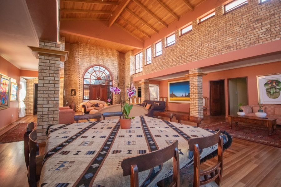 6 Bedroom Property for Sale in Mooikloof Equestrian Estate Gauteng