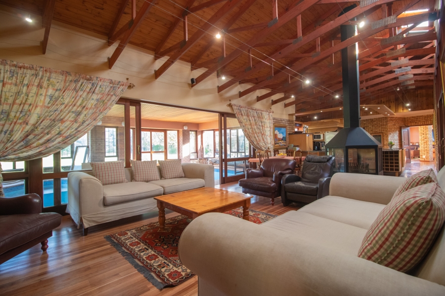 6 Bedroom Property for Sale in Mooikloof Equestrian Estate Gauteng