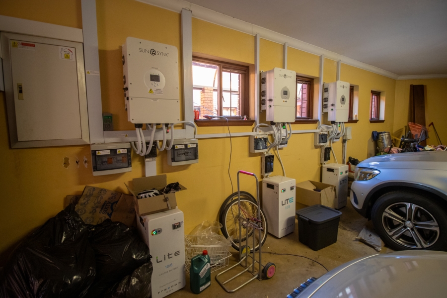 6 Bedroom Property for Sale in Mooikloof Equestrian Estate Gauteng
