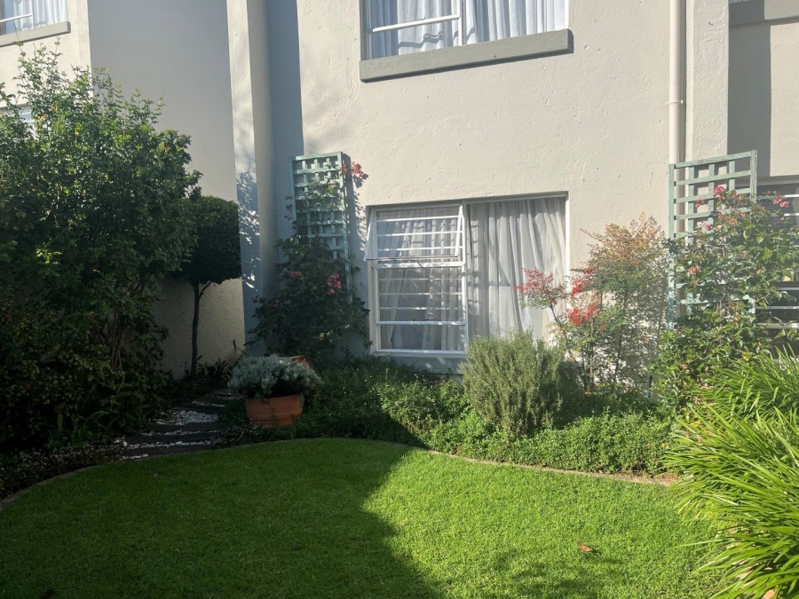 2 Bedroom Property for Sale in Rivonia Gauteng