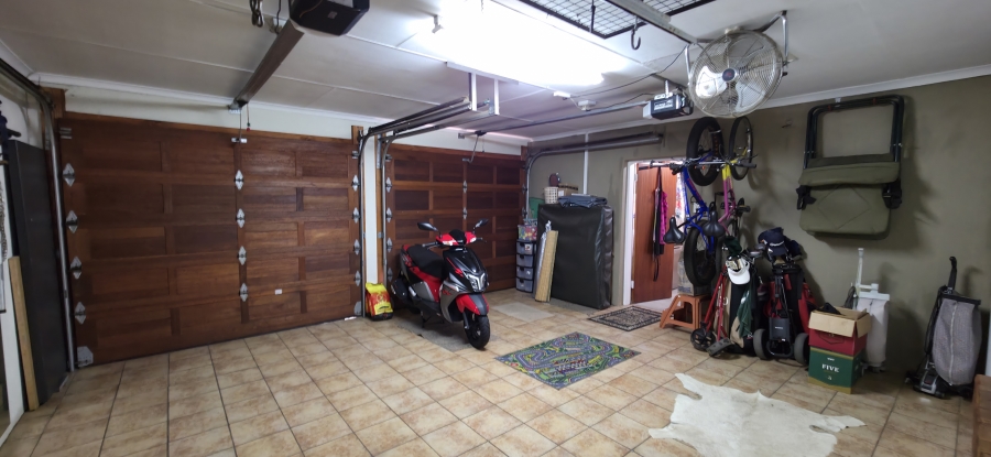 3 Bedroom Property for Sale in Moreleta Park Gauteng