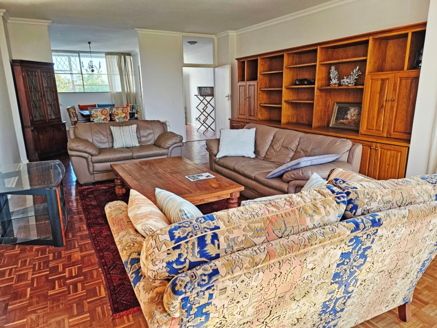 To Let 3 Bedroom Property for Rent in Dunkeld Gauteng