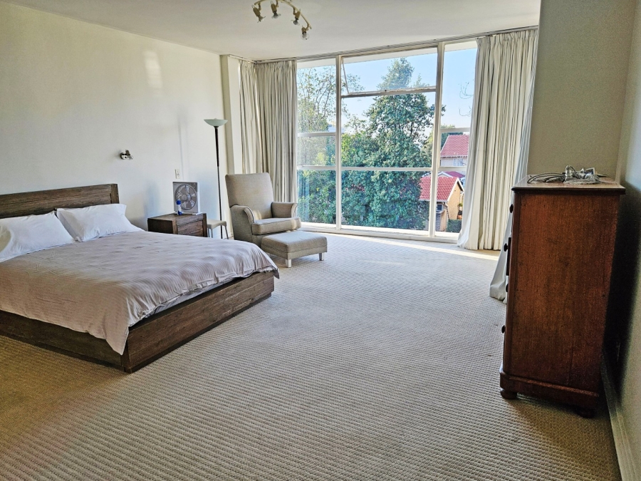 To Let 3 Bedroom Property for Rent in Dunkeld Gauteng