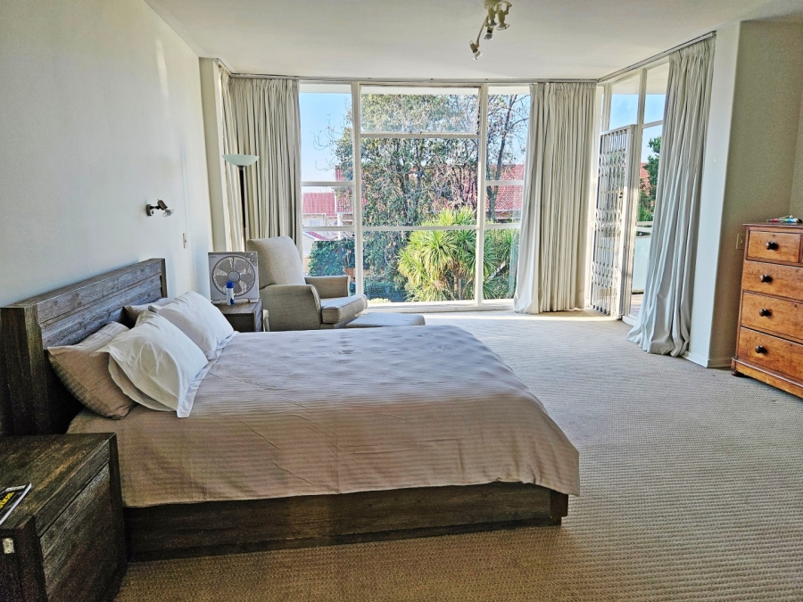 To Let 3 Bedroom Property for Rent in Dunkeld Gauteng