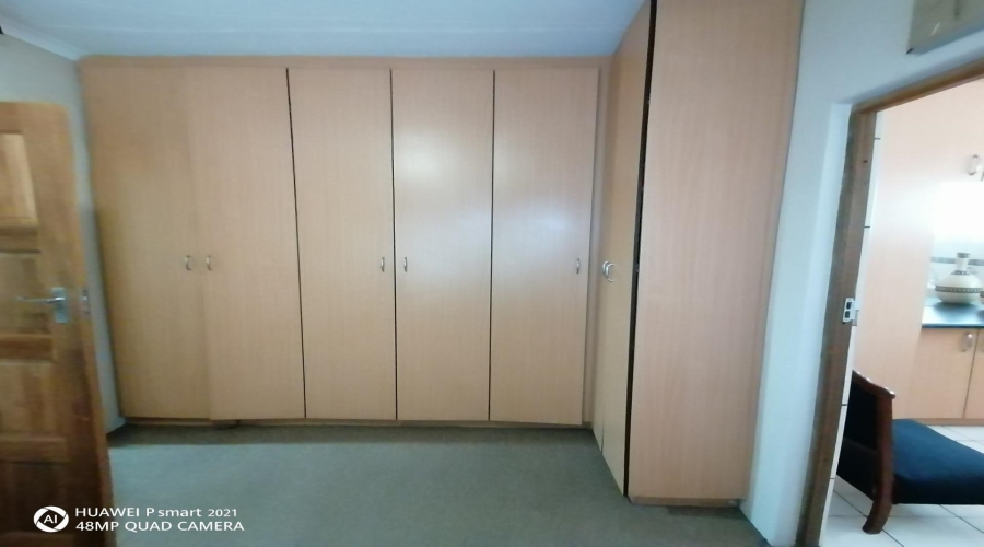 3 Bedroom Property for Sale in Three Rivers Gauteng