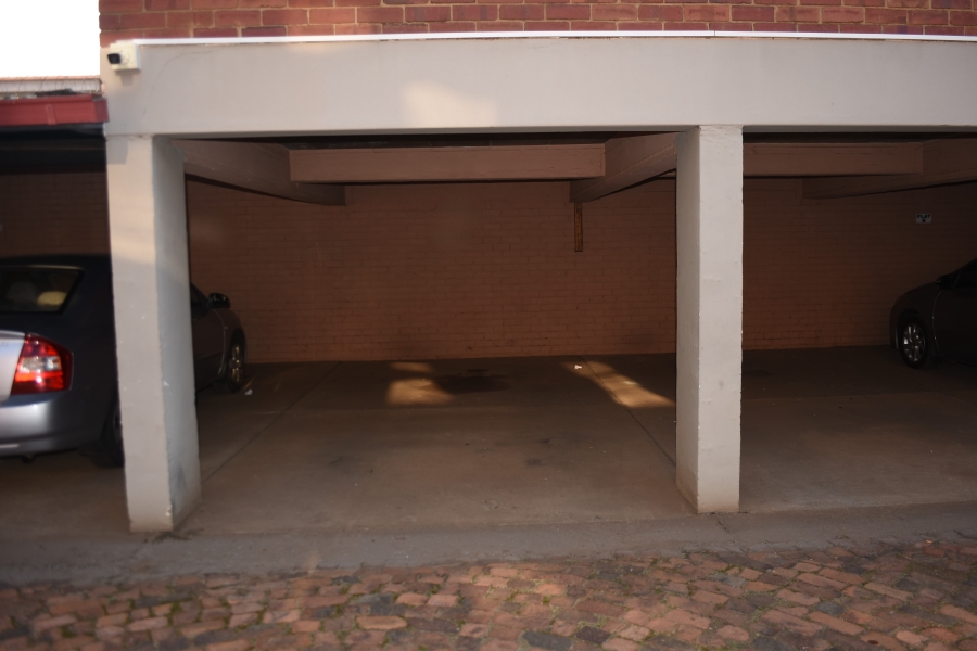 5 Bedroom Property for Sale in Sunnyside Gauteng
