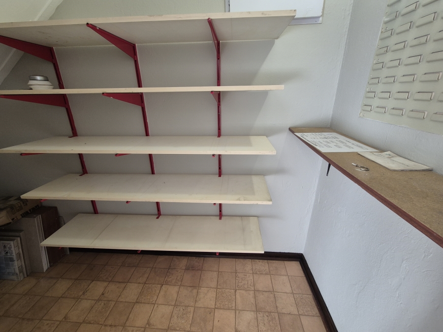 2 Bedroom Property for Sale in Hennopspark Gauteng