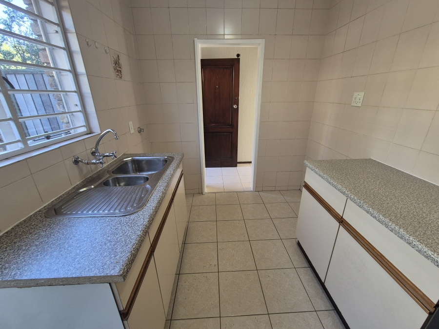 2 Bedroom Property for Sale in Hennopspark Gauteng