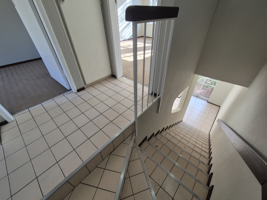 2 Bedroom Property for Sale in Hennopspark Gauteng