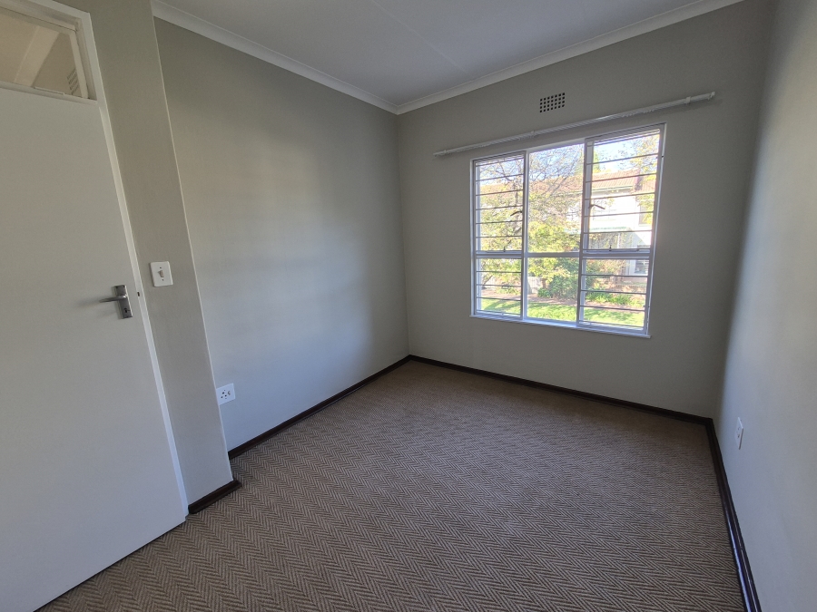2 Bedroom Property for Sale in Hennopspark Gauteng