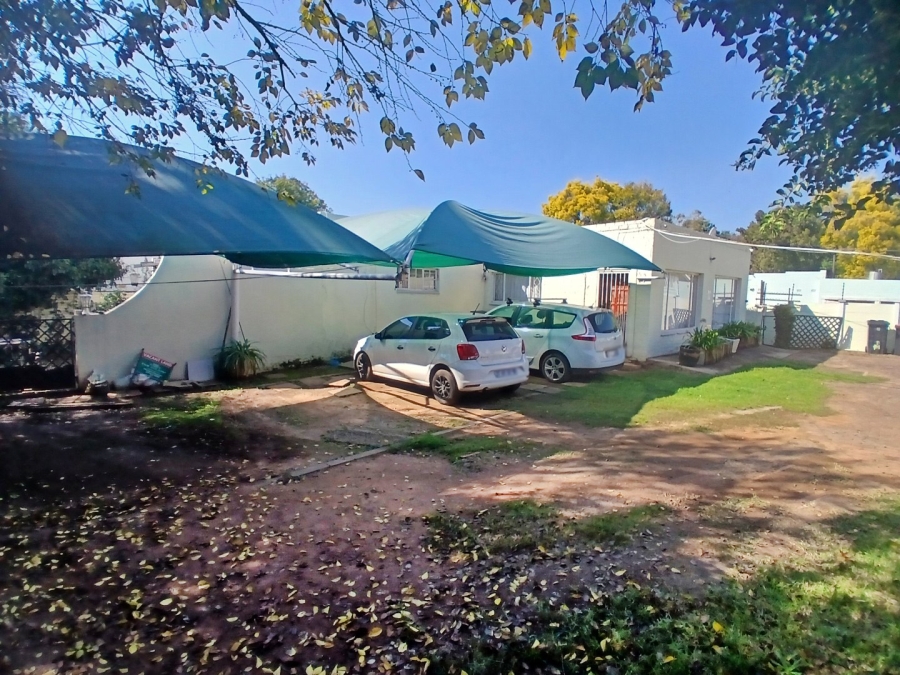 3 Bedroom Property for Sale in Greenside Gauteng
