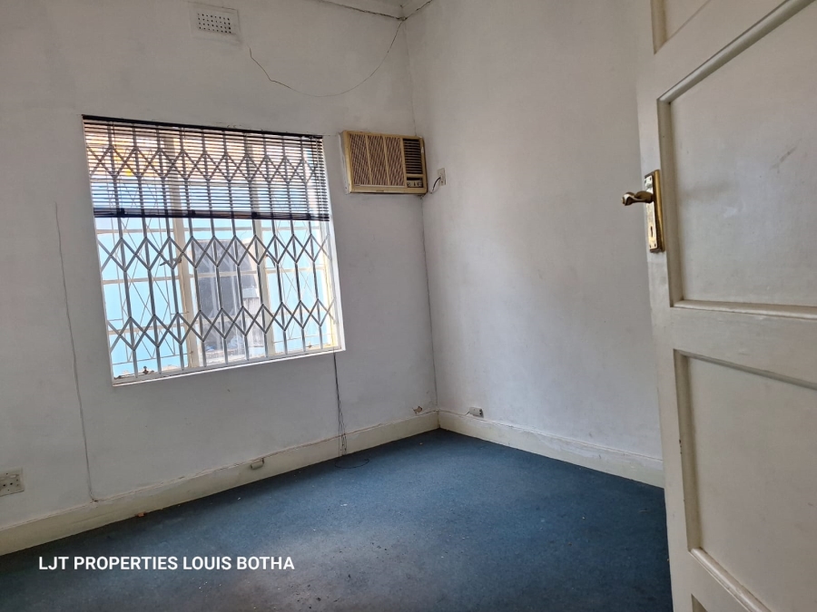 4 Bedroom Property for Sale in Orange Grove Gauteng