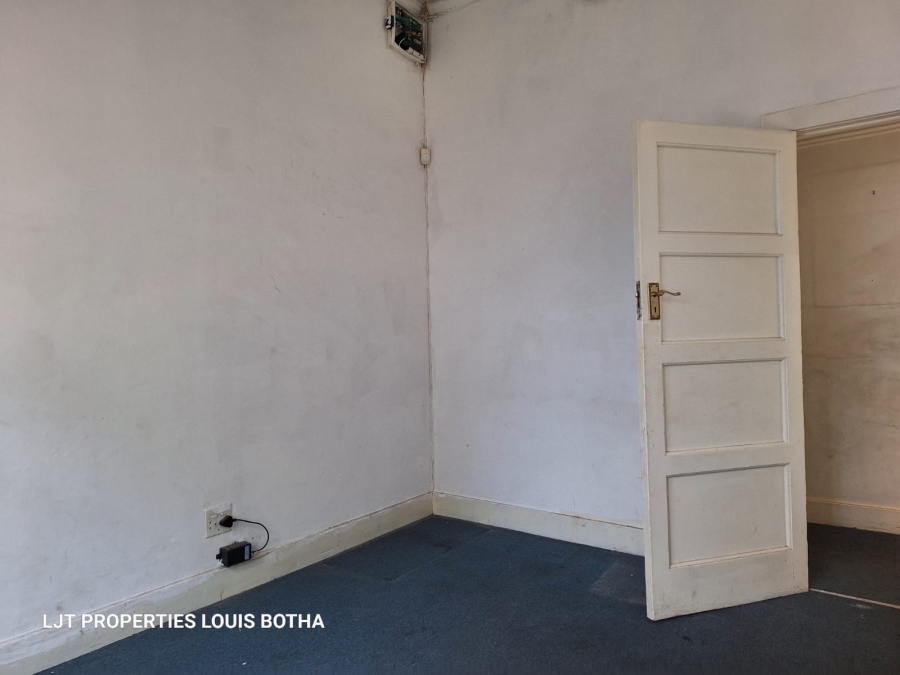 4 Bedroom Property for Sale in Orange Grove Gauteng