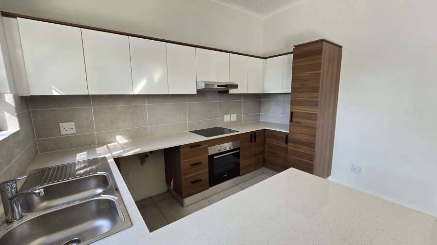 To Let 4 Bedroom Property for Rent in Sunninghill Gauteng
