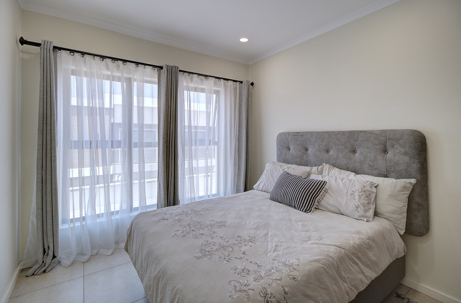 To Let 4 Bedroom Property for Rent in Sunninghill Gauteng
