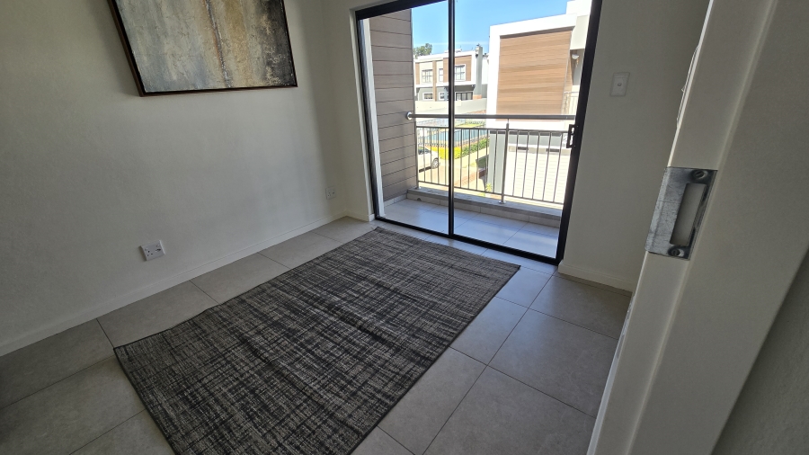 To Let 4 Bedroom Property for Rent in Sunninghill Gauteng