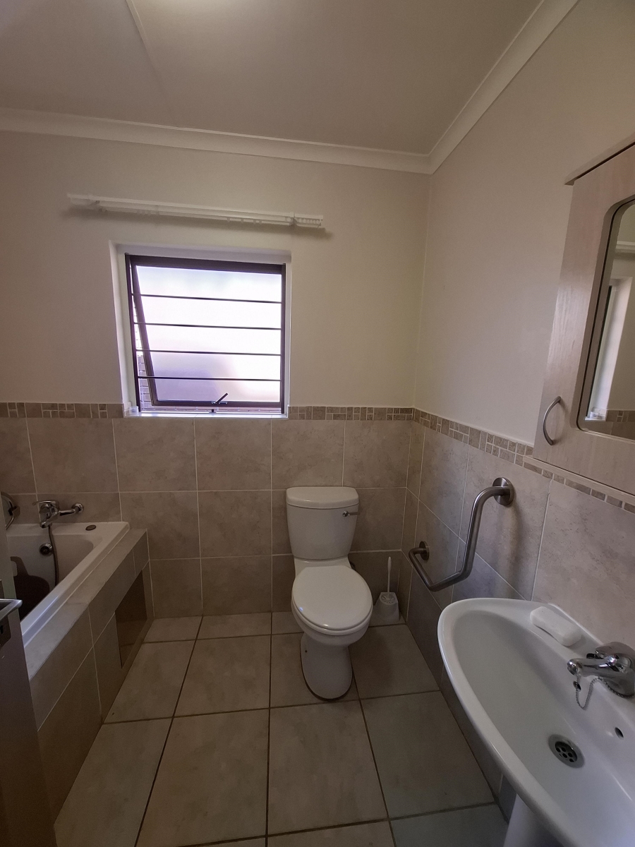 2 Bedroom Property for Sale in Equestria Gauteng
