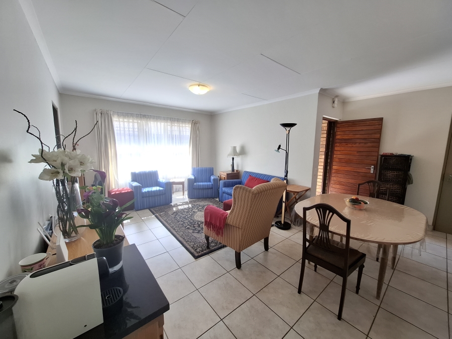 2 Bedroom Property for Sale in Equestria Gauteng