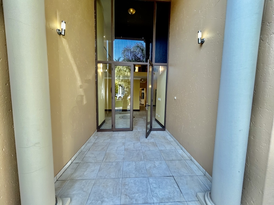 7 Bedroom Property for Sale in Savannah Hills Estate Gauteng