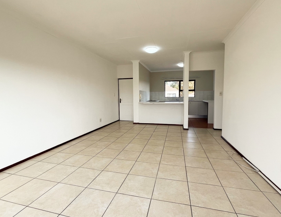 To Let 2 Bedroom Property for Rent in Cheltondale Gauteng