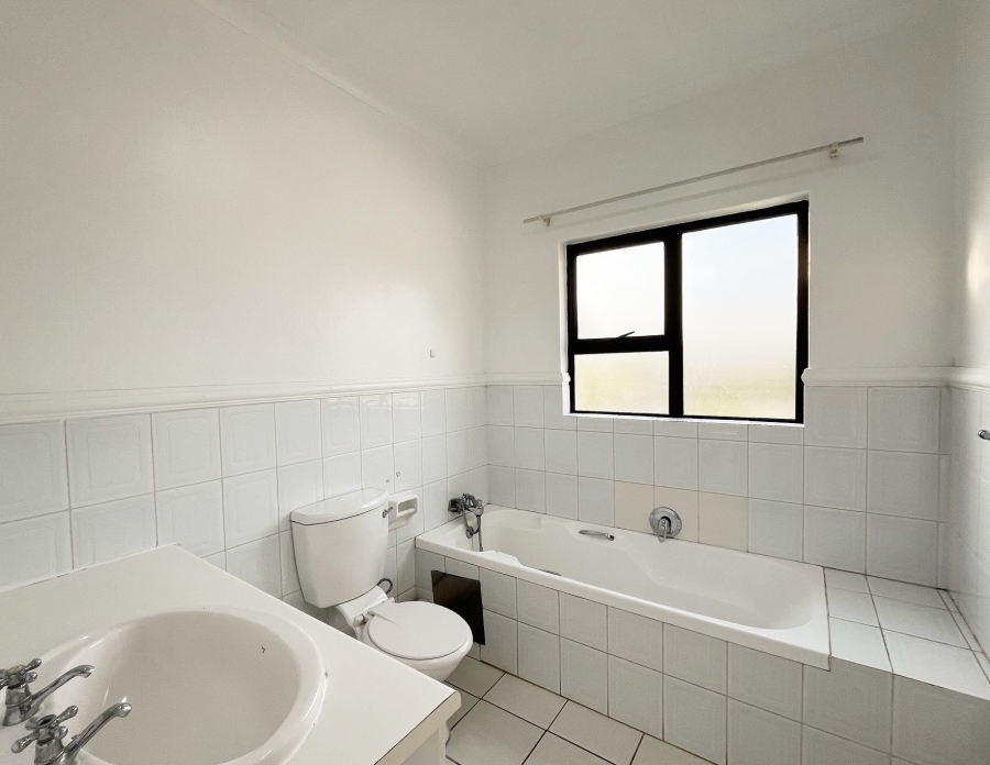 To Let 2 Bedroom Property for Rent in Cheltondale Gauteng