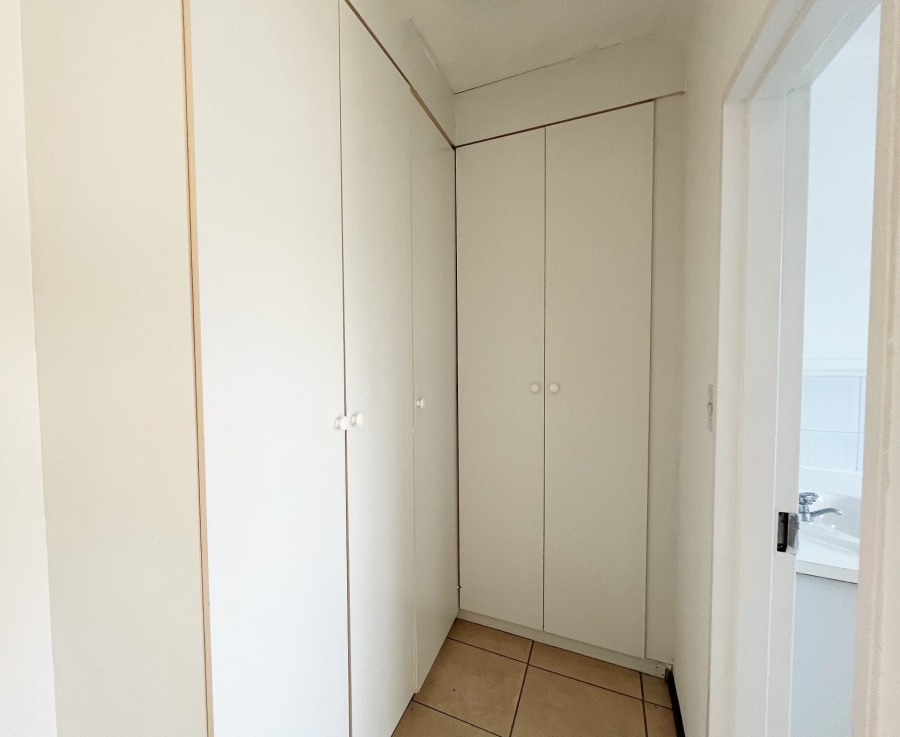 To Let 2 Bedroom Property for Rent in Cheltondale Gauteng