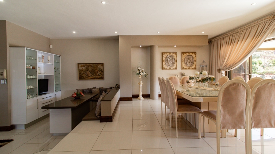 5 Bedroom Property for Sale in Blue Saddle Ranches Gauteng