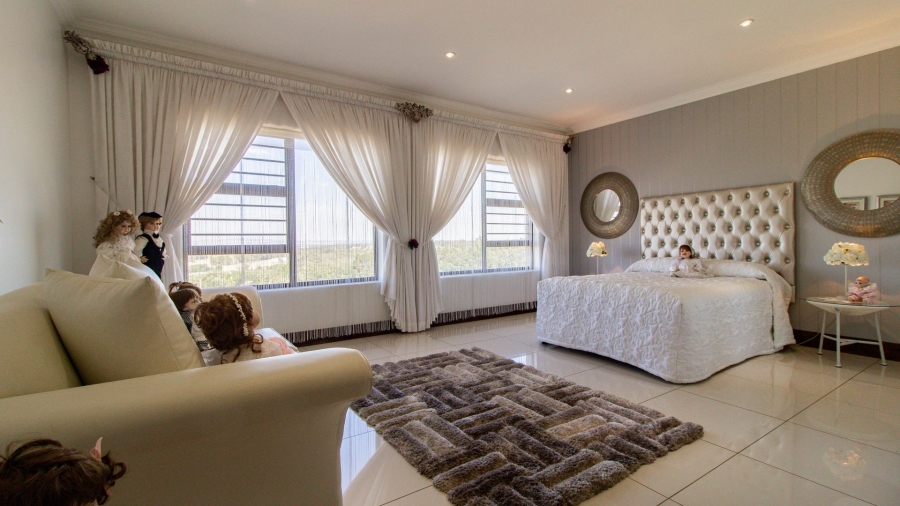 5 Bedroom Property for Sale in Blue Saddle Ranches Gauteng