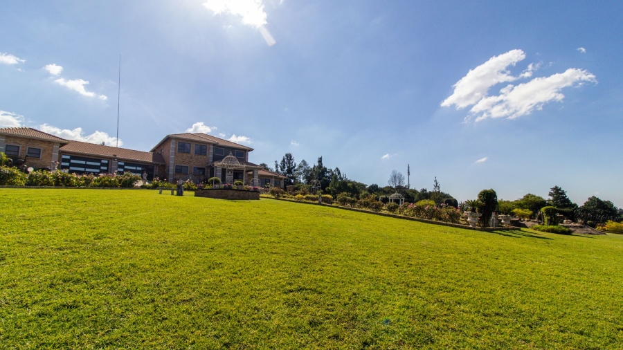 5 Bedroom Property for Sale in Blue Saddle Ranches Gauteng