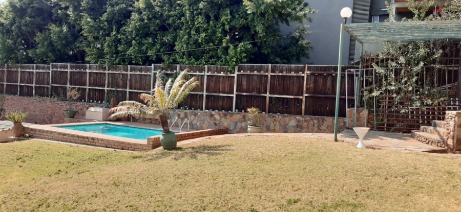 4 Bedroom Property for Sale in Muckleneuk Gauteng