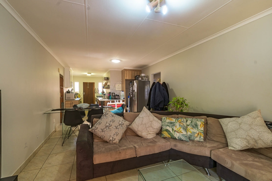 3 Bedroom Property for Sale in La Montagne Gauteng