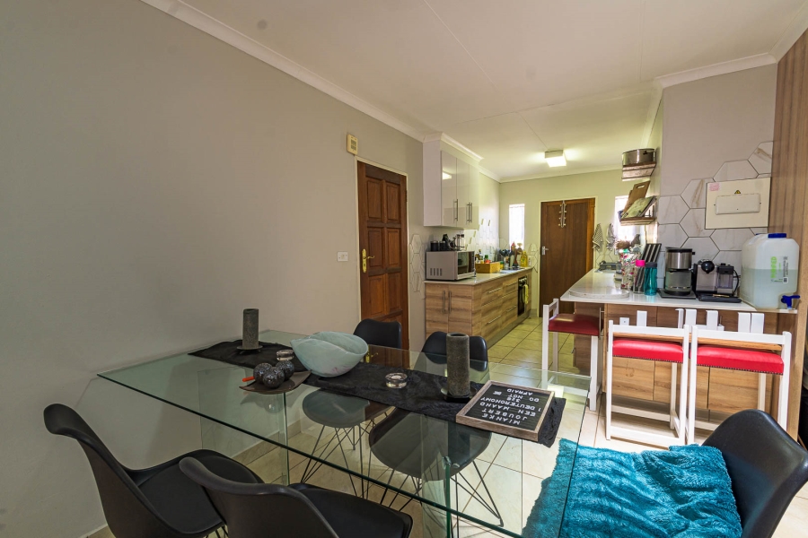 3 Bedroom Property for Sale in La Montagne Gauteng